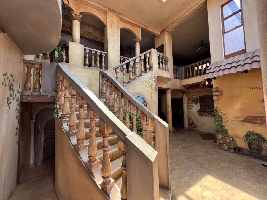 5 Bedroom Property for Sale in Maraldi Estate Free State